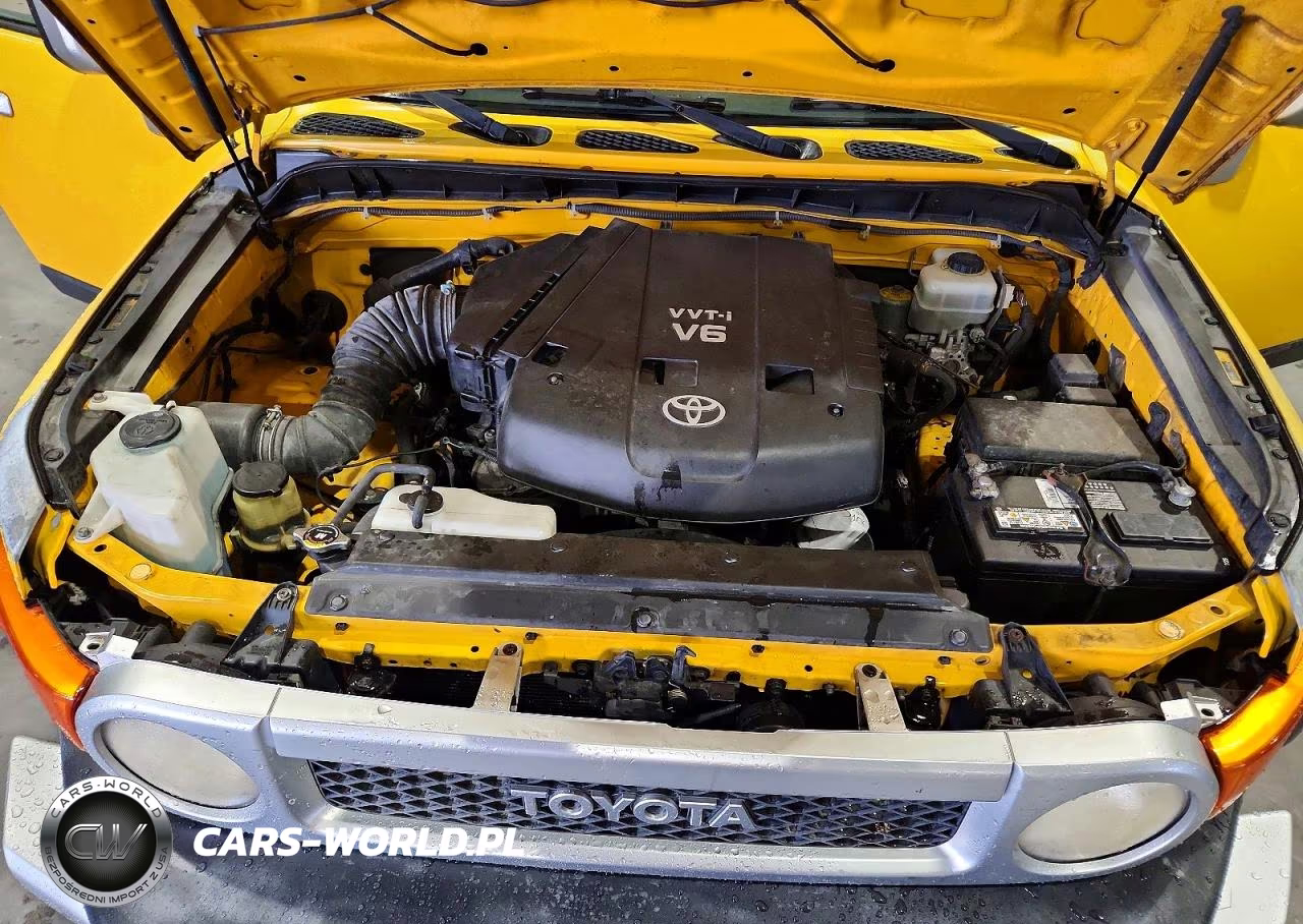 2008 Toyota Fj Cruiser Base VIN:JTEZU11F08K007451 - 12
