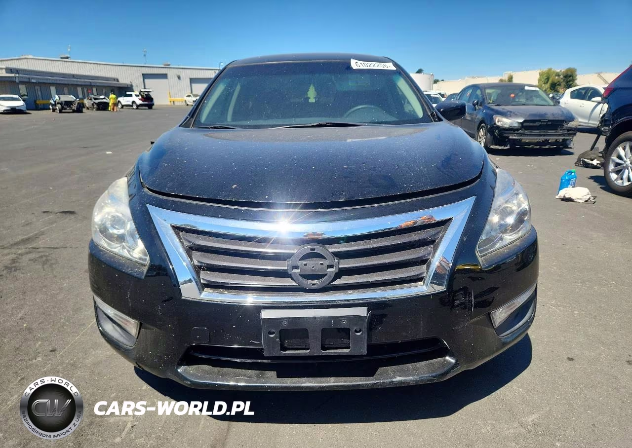 2015 Nissan Altima 2.5 S VIN:1N4AL3AP3FC141845 - 5