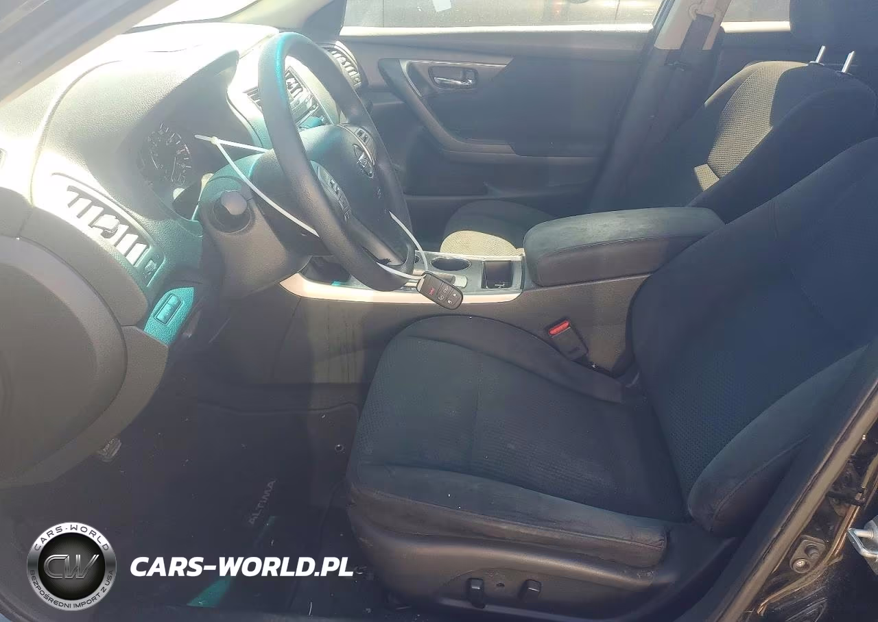 2015 Nissan Altima 2.5 S VIN:1N4AL3AP3FC141845 - 7