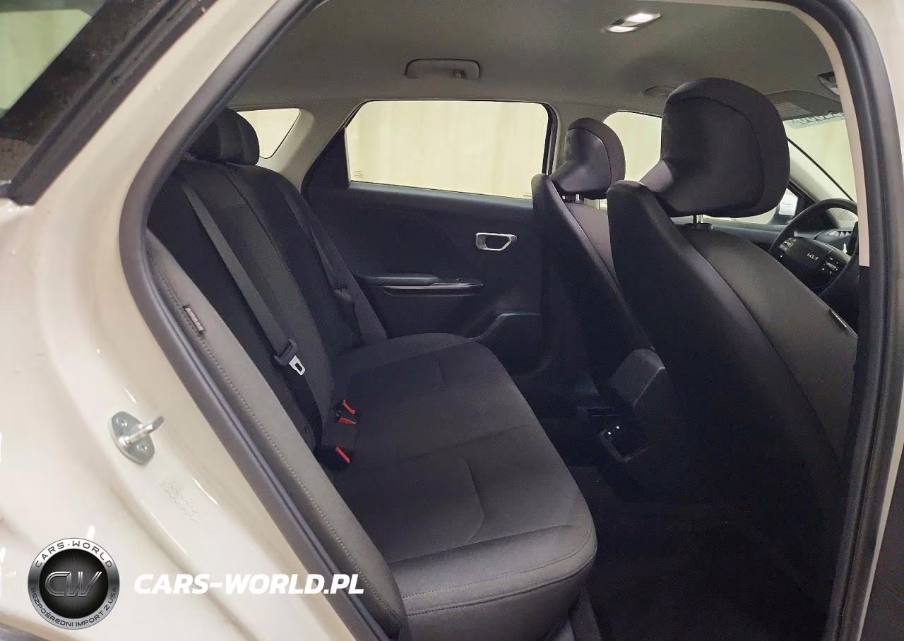 2026 Kia K4 Lxs VIN:3KPFT4DE4TE257527 - 10