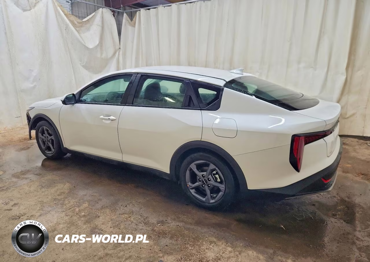 2026 Kia K4 Lxs VIN:3KPFT4DE4TE257527 - 2