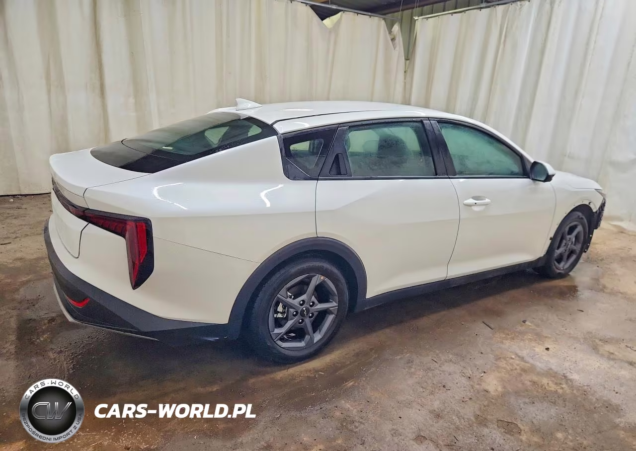 2026 Kia K4 Lxs VIN:3KPFT4DE4TE257527 - 3