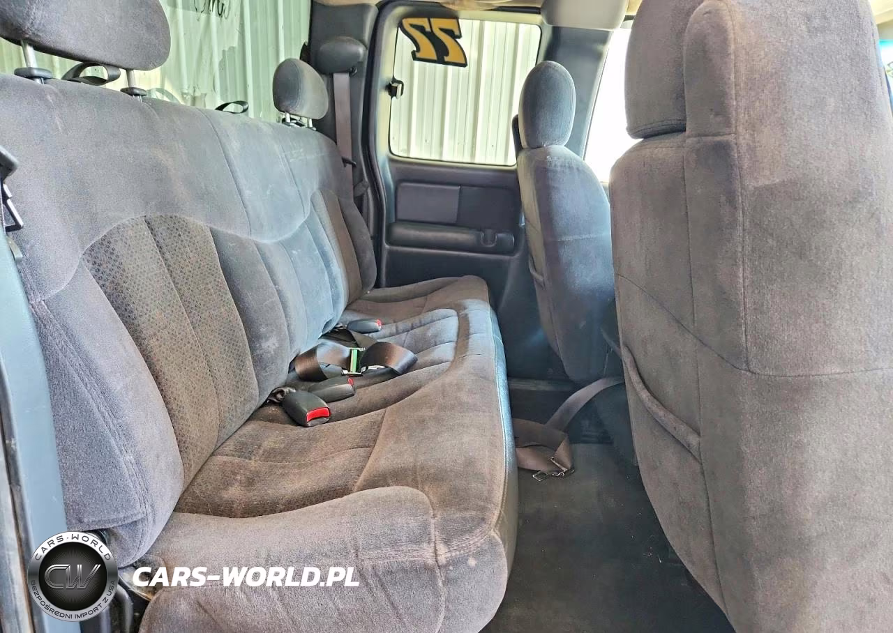 2002 Chevrolet Silverado C1500 VIN:2GCEC19V921282065 - 10