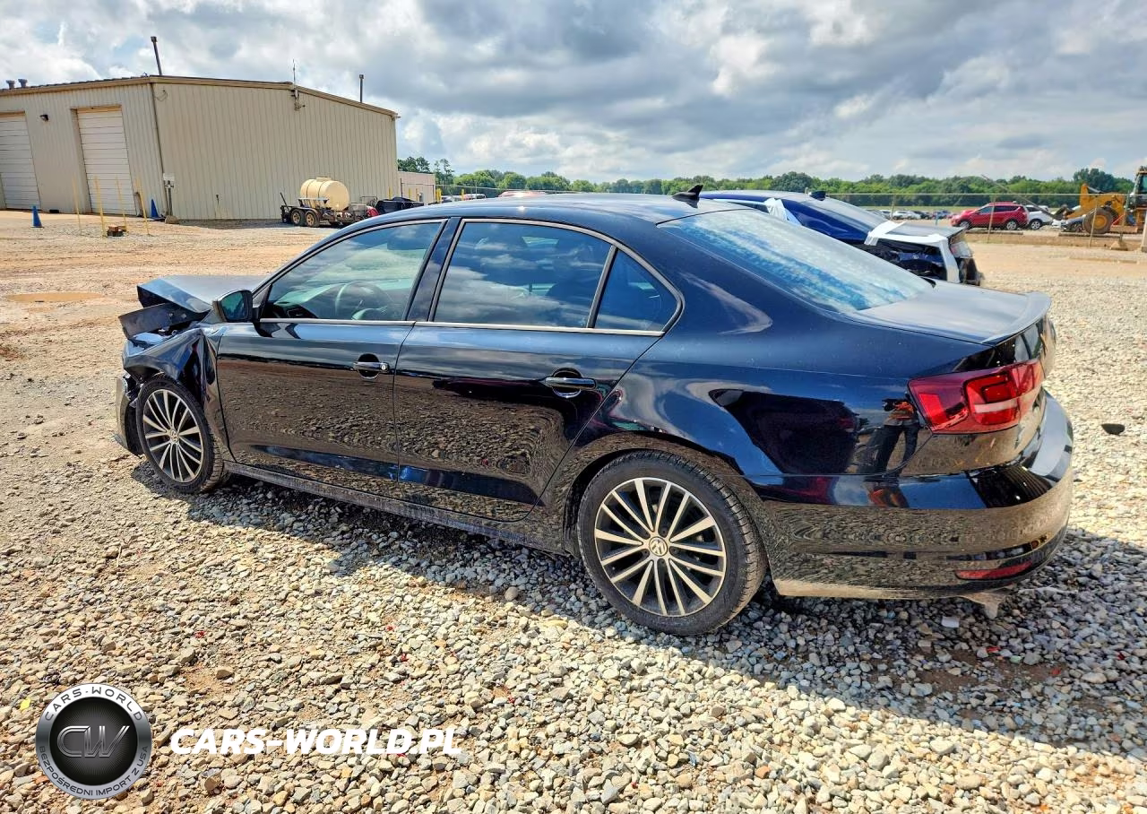2016 Volkswagen Jetta Sport VIN:3VWB17AJ0GM384386 - 2