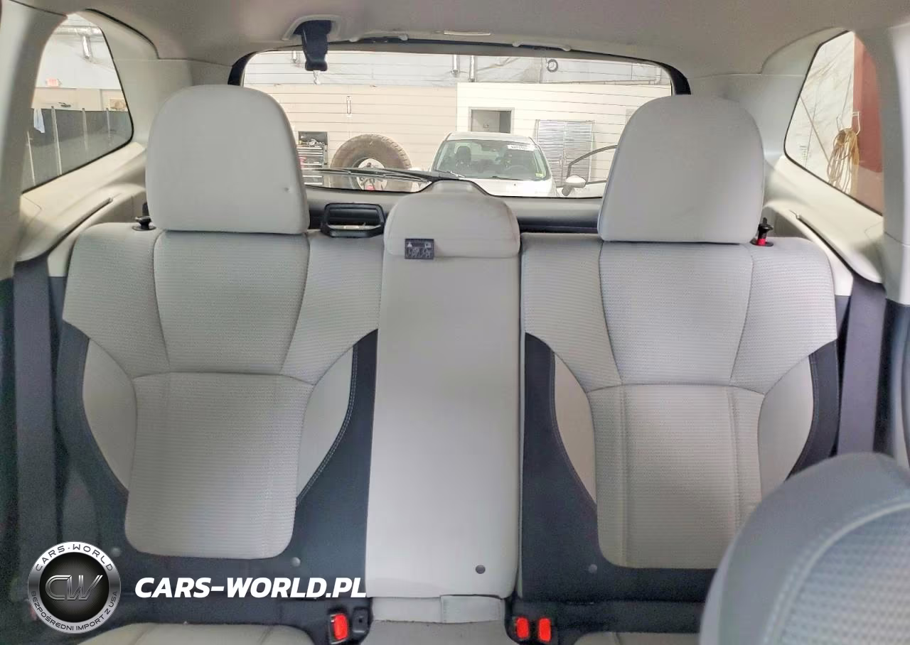 2024 Subaru Forester VIN:JF2SKABC1RH425663 - 10