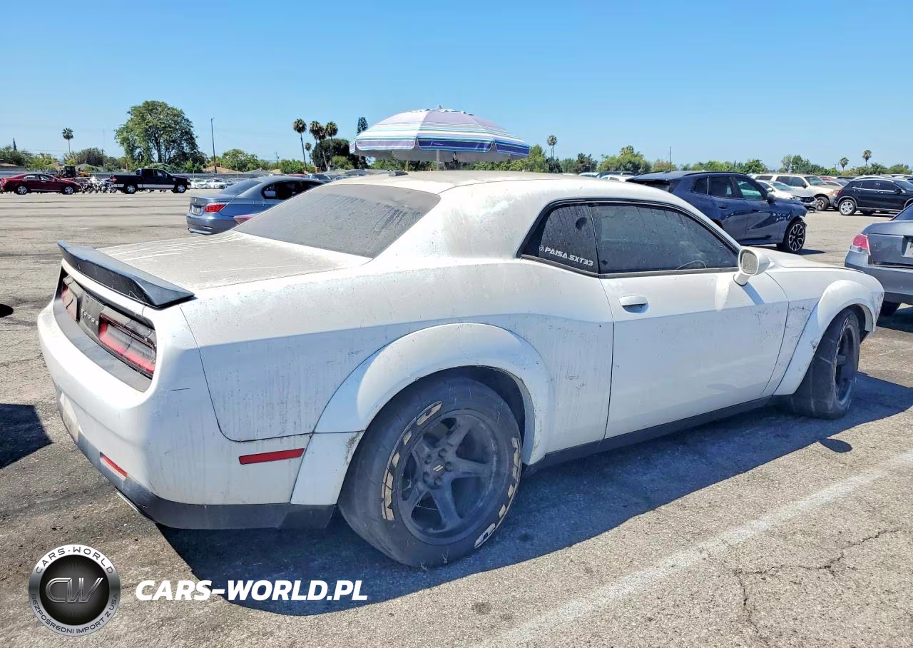 2018 Dodge Challenger Sxt VIN:2C3CDZAG6JH288514 - 3
