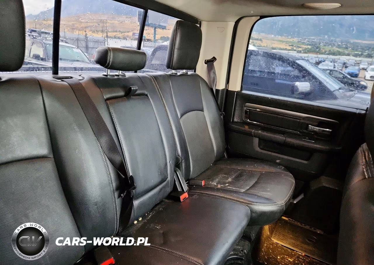 2017 Ram 1500 Sport VIN:1C6RR7MT4HS664268 - 10