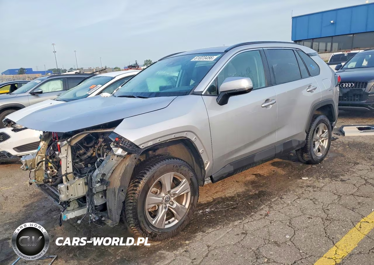 2023 Toyota Rav4 Xle – zdjęcie 1 z 14