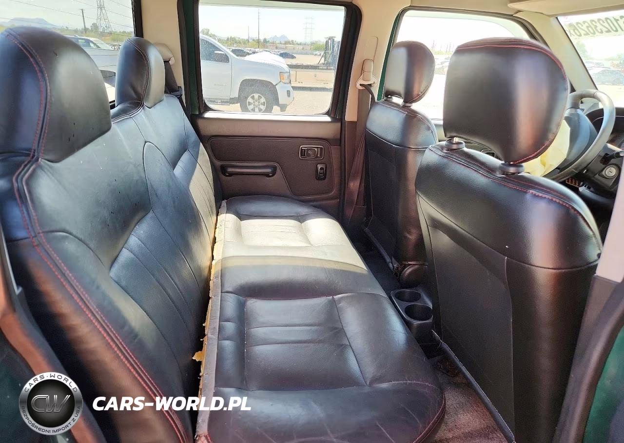 2001 Nissan Frontier Crew Cab Sc VIN:1N6MD27T81C374015 - 10