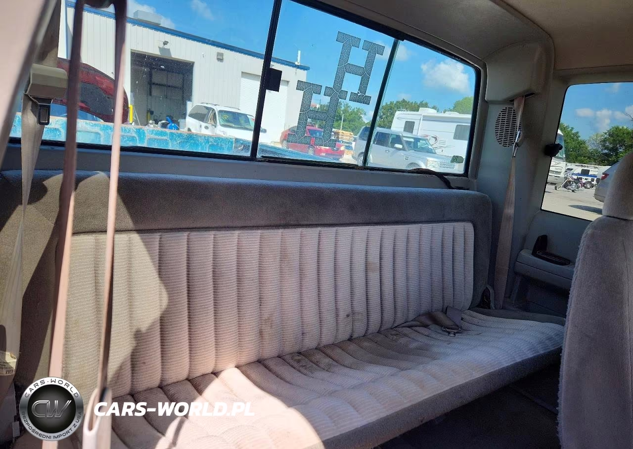 1994 Chevrolet Gmt-400 K2500 VIN:1GCFK29K3RE265953 - 10