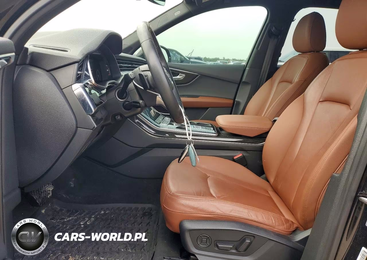 2020 Audi Q7 Premium Plus VIN:WA1LXAF71LD004584 - 7