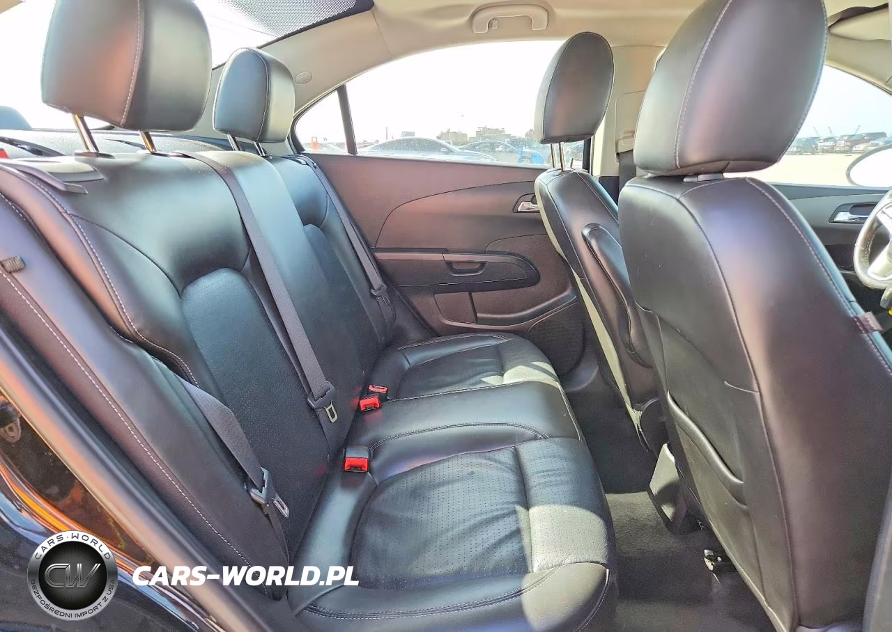 2017 Chevrolet Sonic Premier VIN:1G1JF5SB3H4122735 - 10