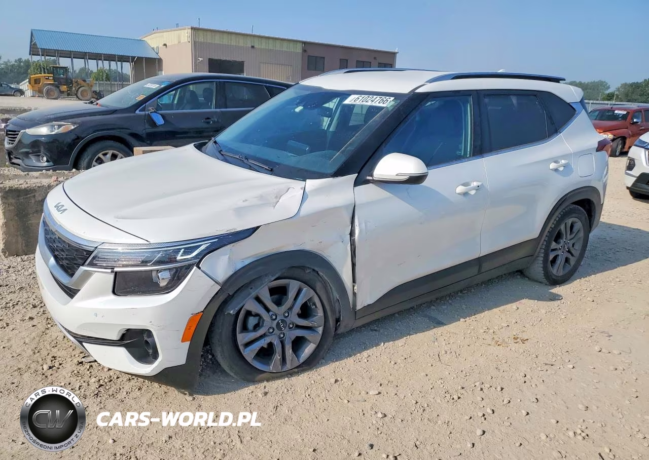 2023 Kia Seltos S VIN:KNDEU2AA4P7402165 - 1