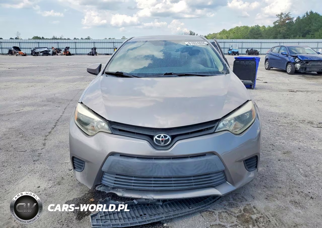 2014 Toyota Corolla Le VIN:5YFBURHE2EP040739 - 5
