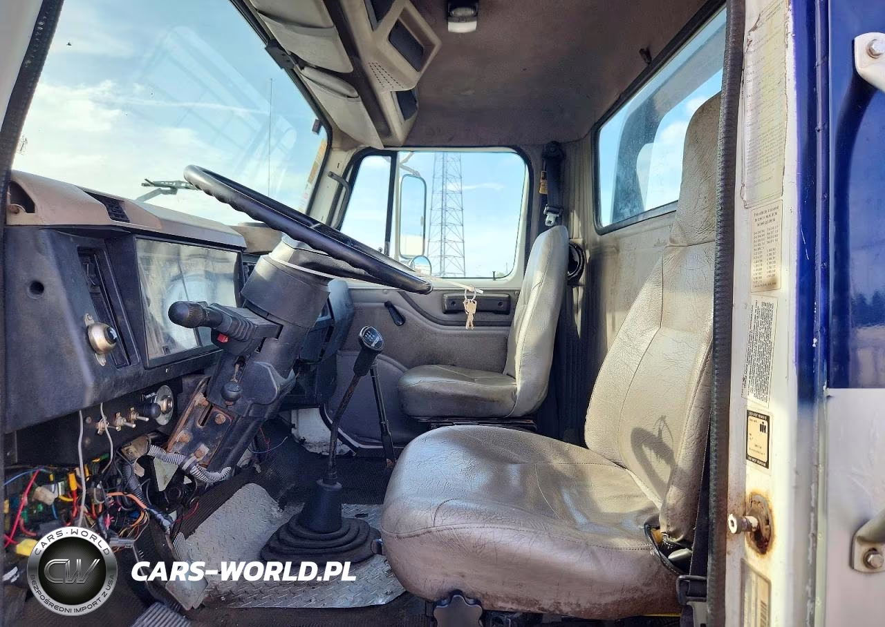 1998 International 4000 4700 VIN:1HTSCABM0WH549832 - 7