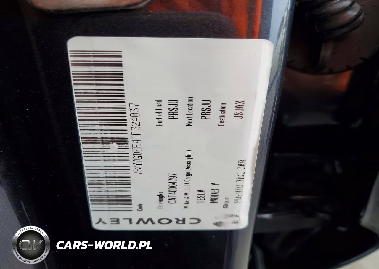 2026 Tesla Model Y VIN:7SAYGDEE4TF324037 - 13
