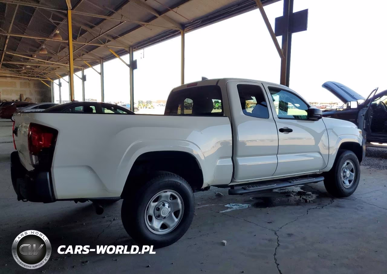 2019 Toyota Tacoma Sr VIN:5TFRX5GN4KX133372 - 3