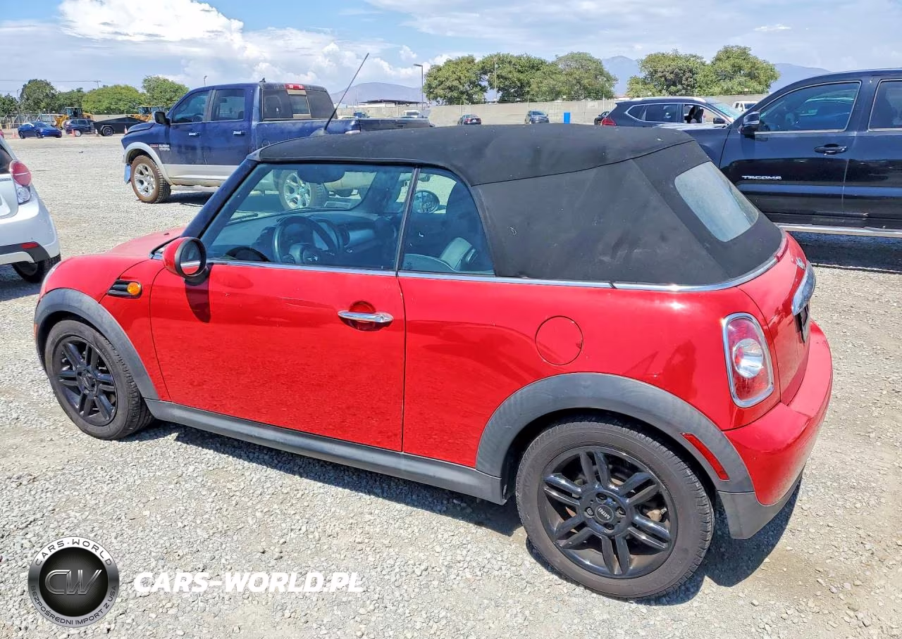 2015 Mini Cooper VIN:WMWZN3C57FT862136 - 2