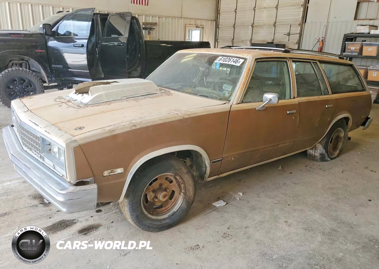 1982 Chevrolet Malibu Classic – zdjęcie 1 z 13