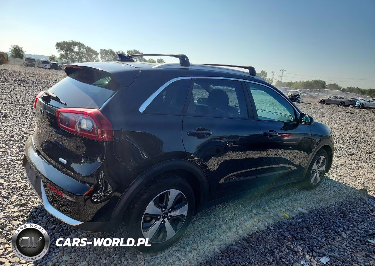 2017 Kia Niro Lx VIN:KNDCB3LC4H5058965 - 3