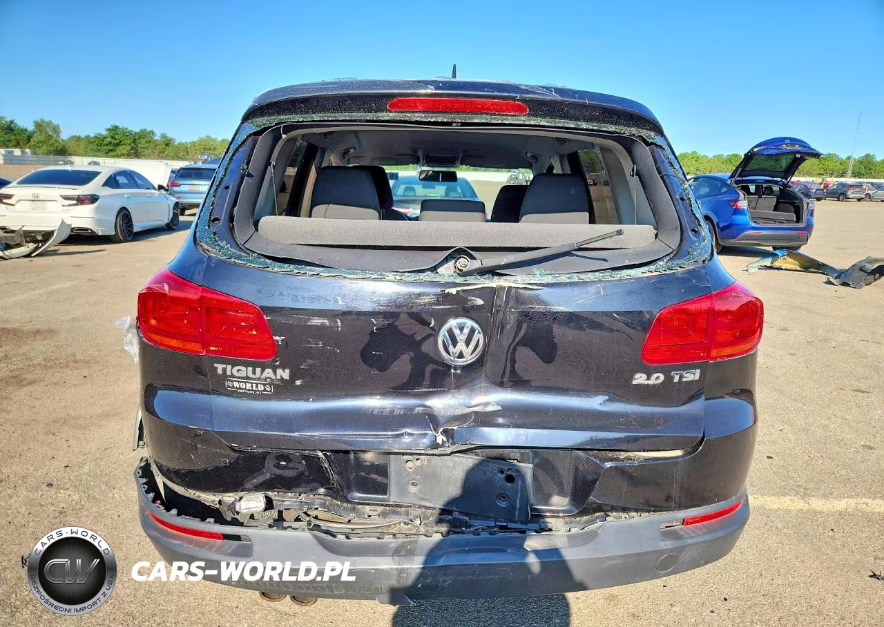 2012 Volkswagen Tiguan S VIN:WVGAV7AX6CW558345 - 6