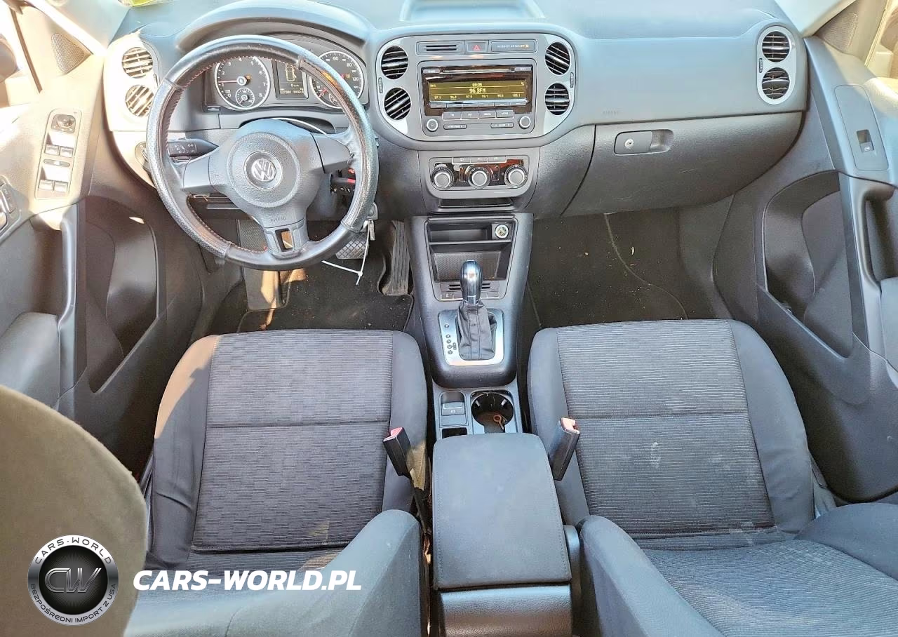 2012 Volkswagen Tiguan S VIN:WVGAV7AX6CW558345 - 8