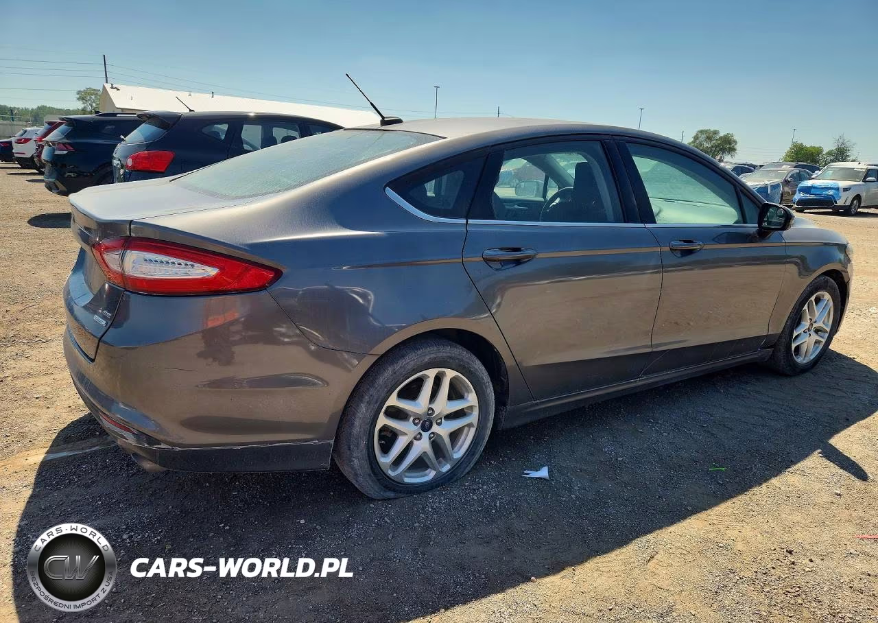 2014 Ford Fusion Se VIN:1FA6P0HD3E5384997 - 3