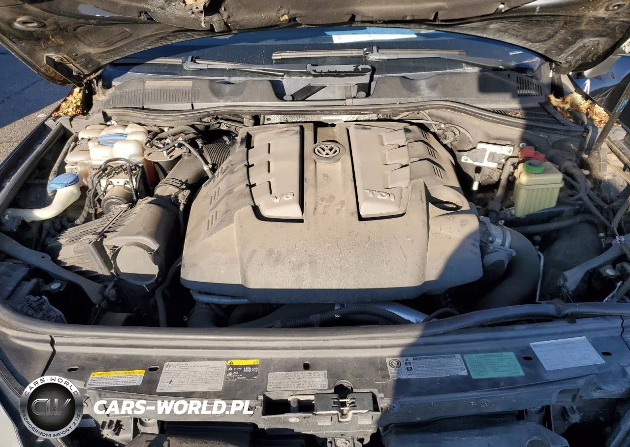 2014 Volkswagen Touareg V6 Tdi VIN:WVGEP9BP9ED008934 - 12