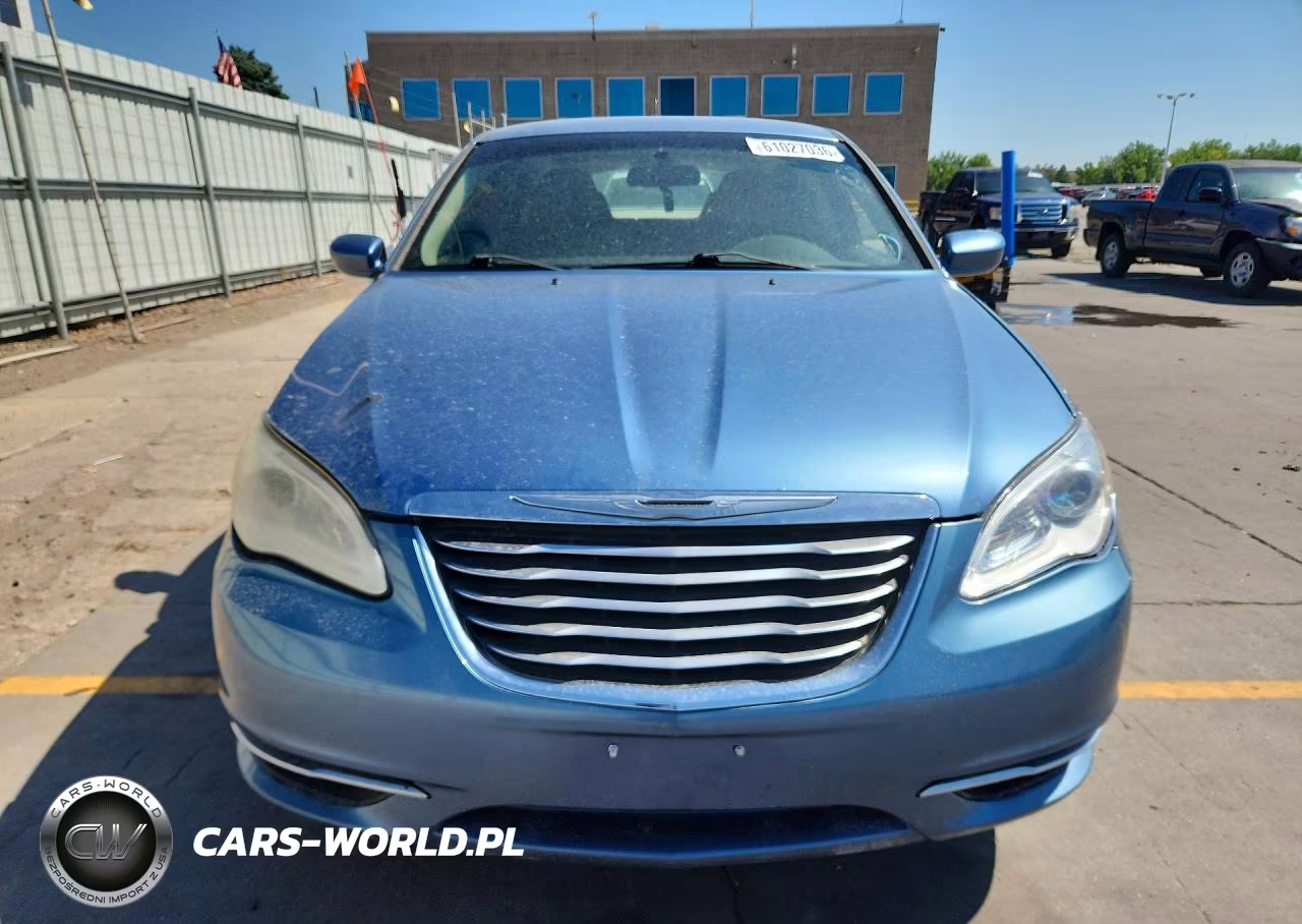 2011 Chrysler 200 Touring VIN:1C3BC1FG7BN538506 - 5