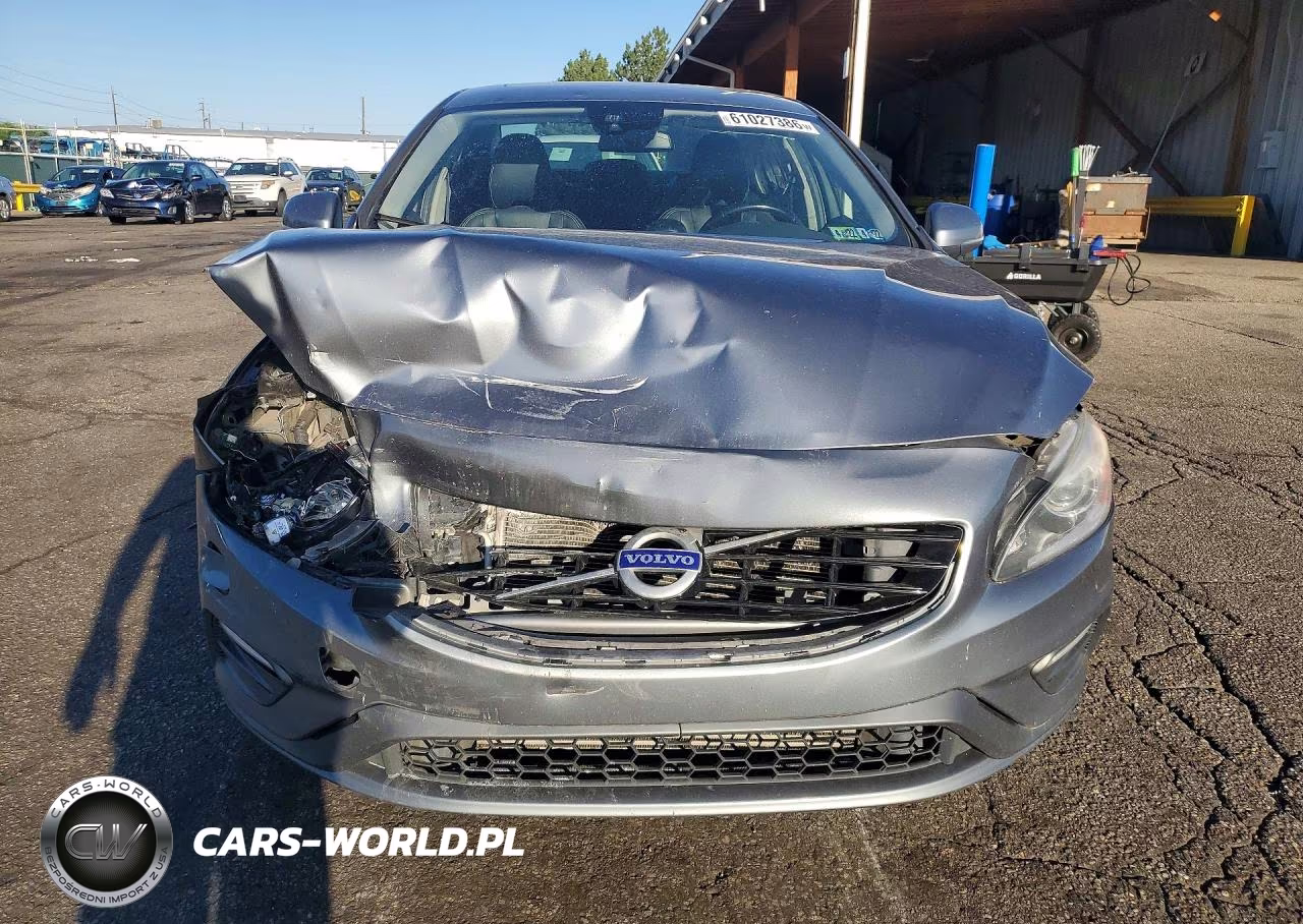2018 Volvo S60 Dynamic VIN:YV140MTL1J2460637 - 5
