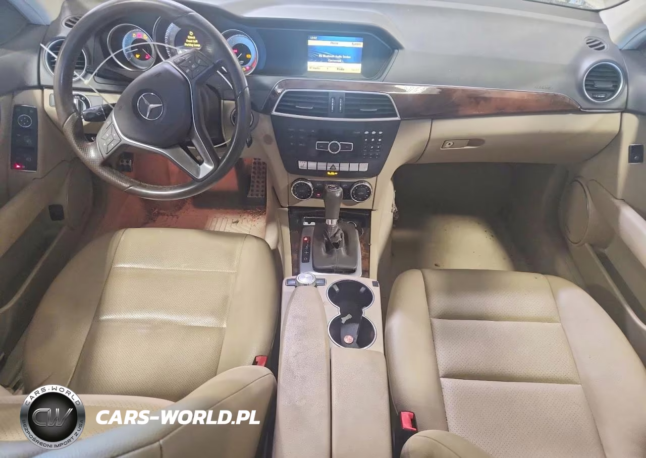 2012 Mercedes-Benz C 300 4Matic VIN:WDDGF8BB9CF912496 - 8