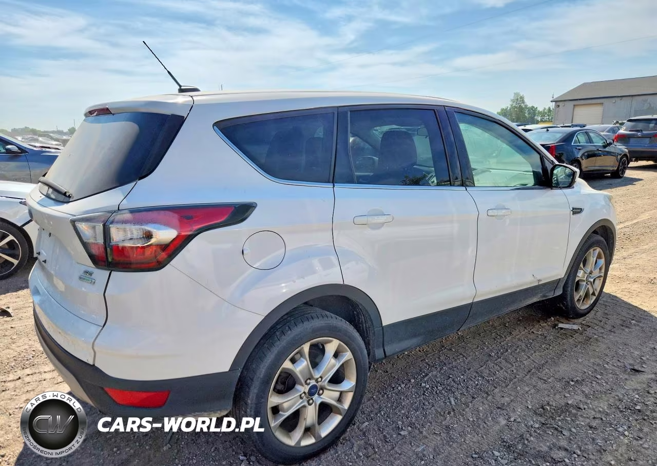 2017 Ford Escape Se VIN:1FMCU0GD0HUB16728 - 3