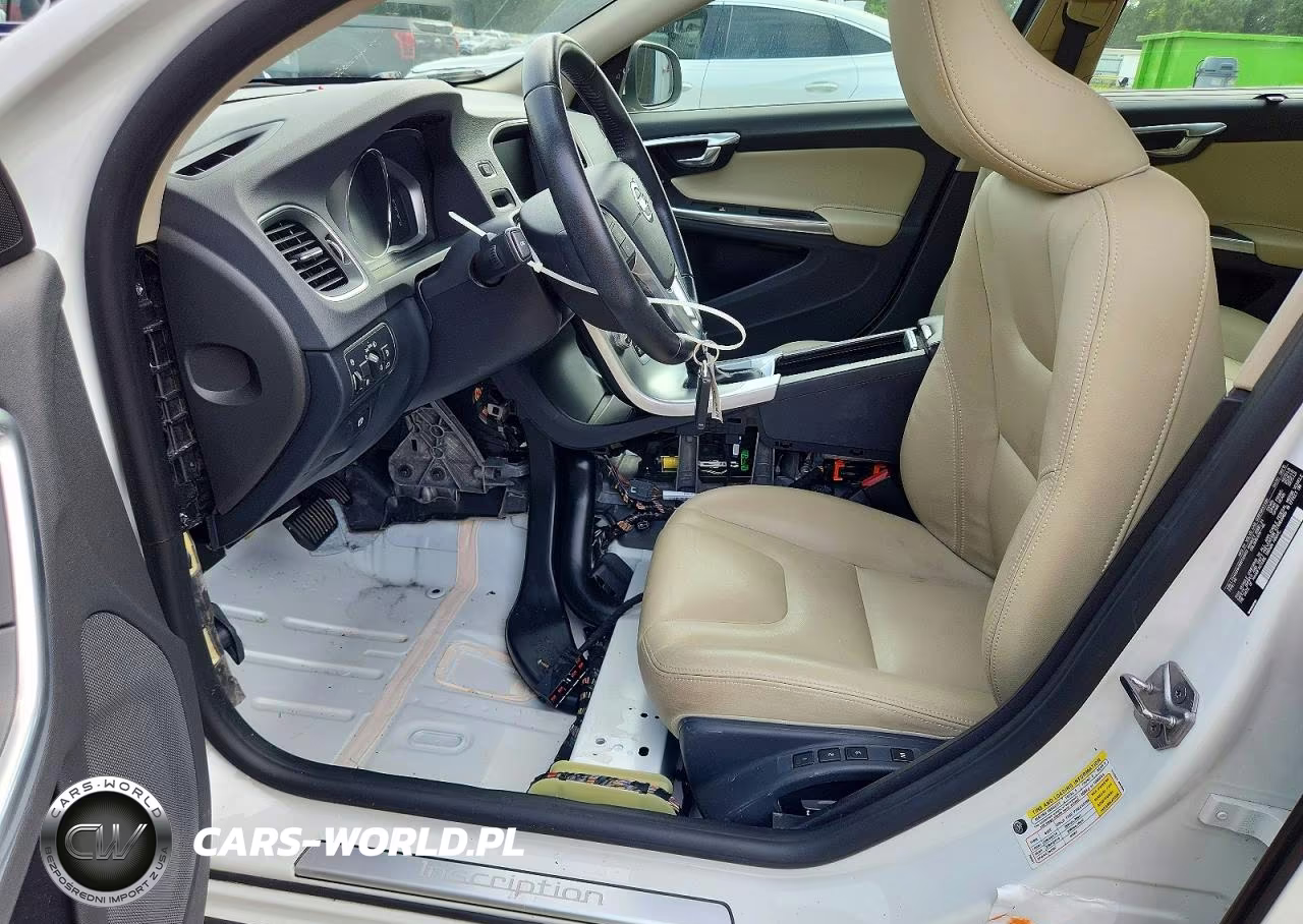 2017 Volvo S60 Premier VIN:LYV402HK9HB132692 - 7