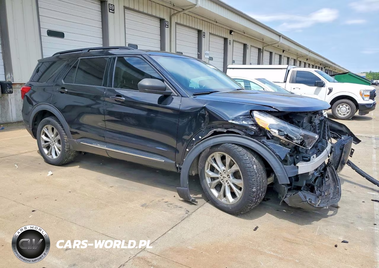 2020 Ford Explorer Xlt VIN:1FMSK8DH1LGC77894 - 4