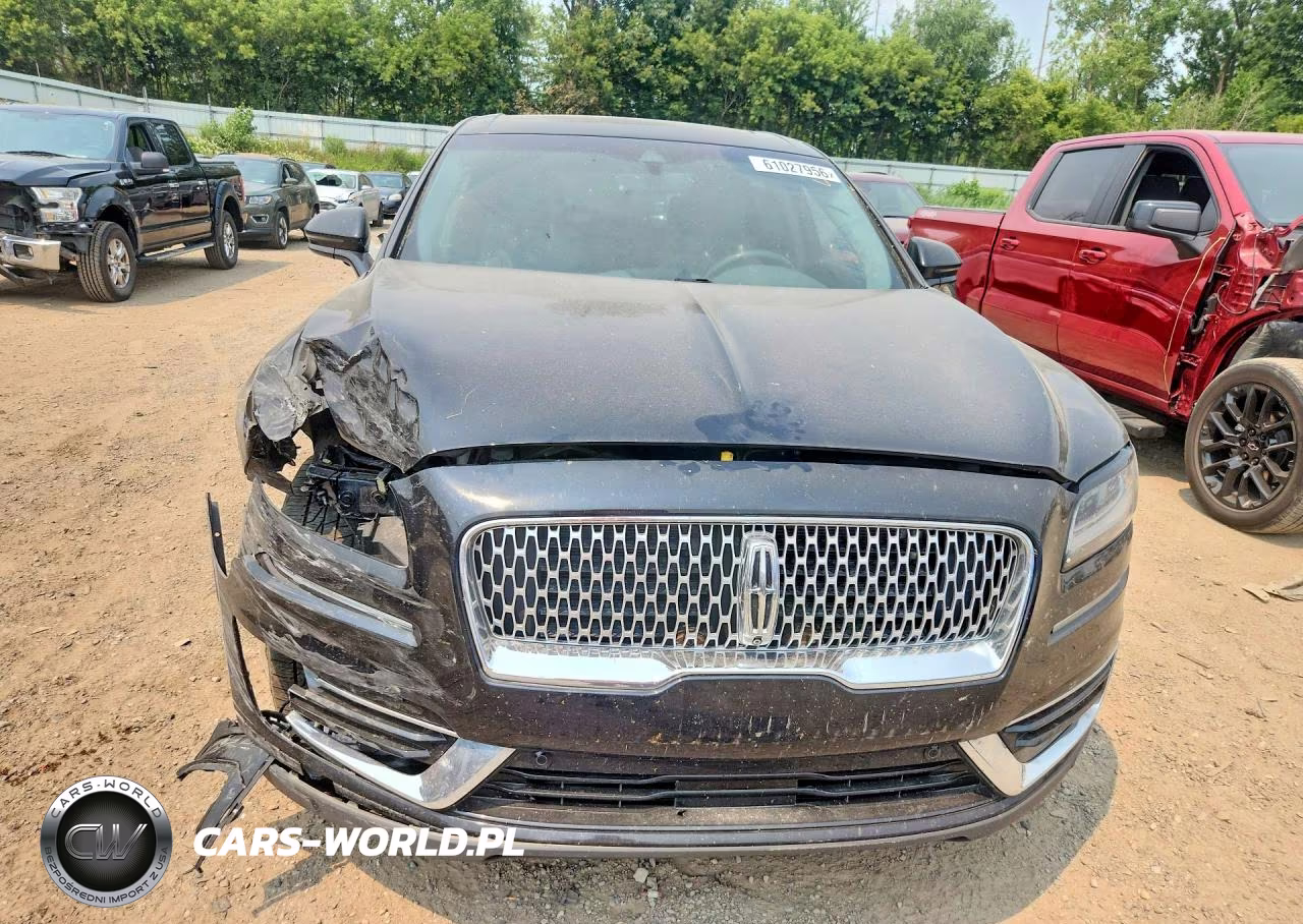 2020 Lincoln Nautilus Reserve VIN:2LMPJ8K97LBL15189 - 5