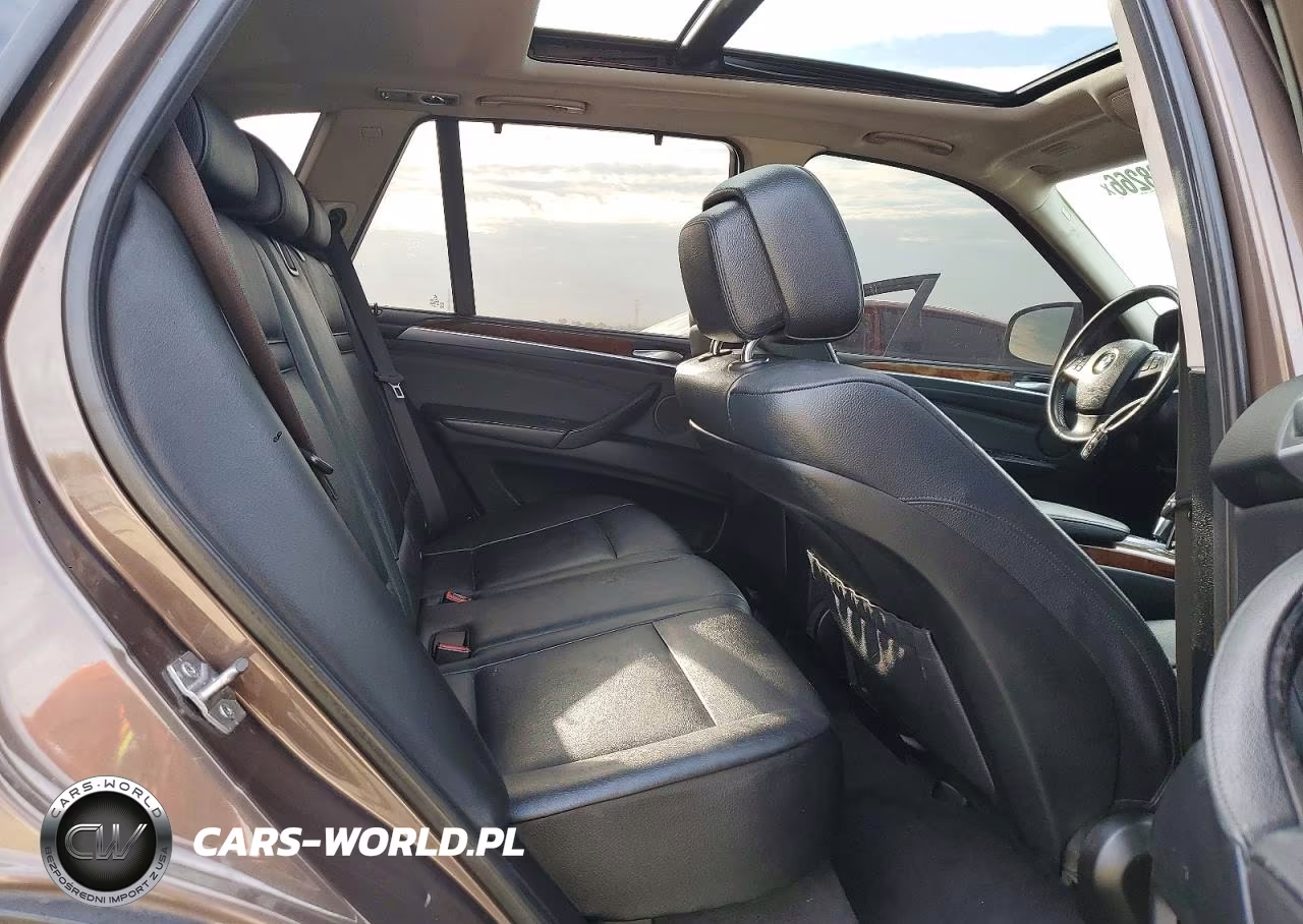 2013 BMW X5 xDrive35I VIN:5UXZV4C55D0B17314 - 11