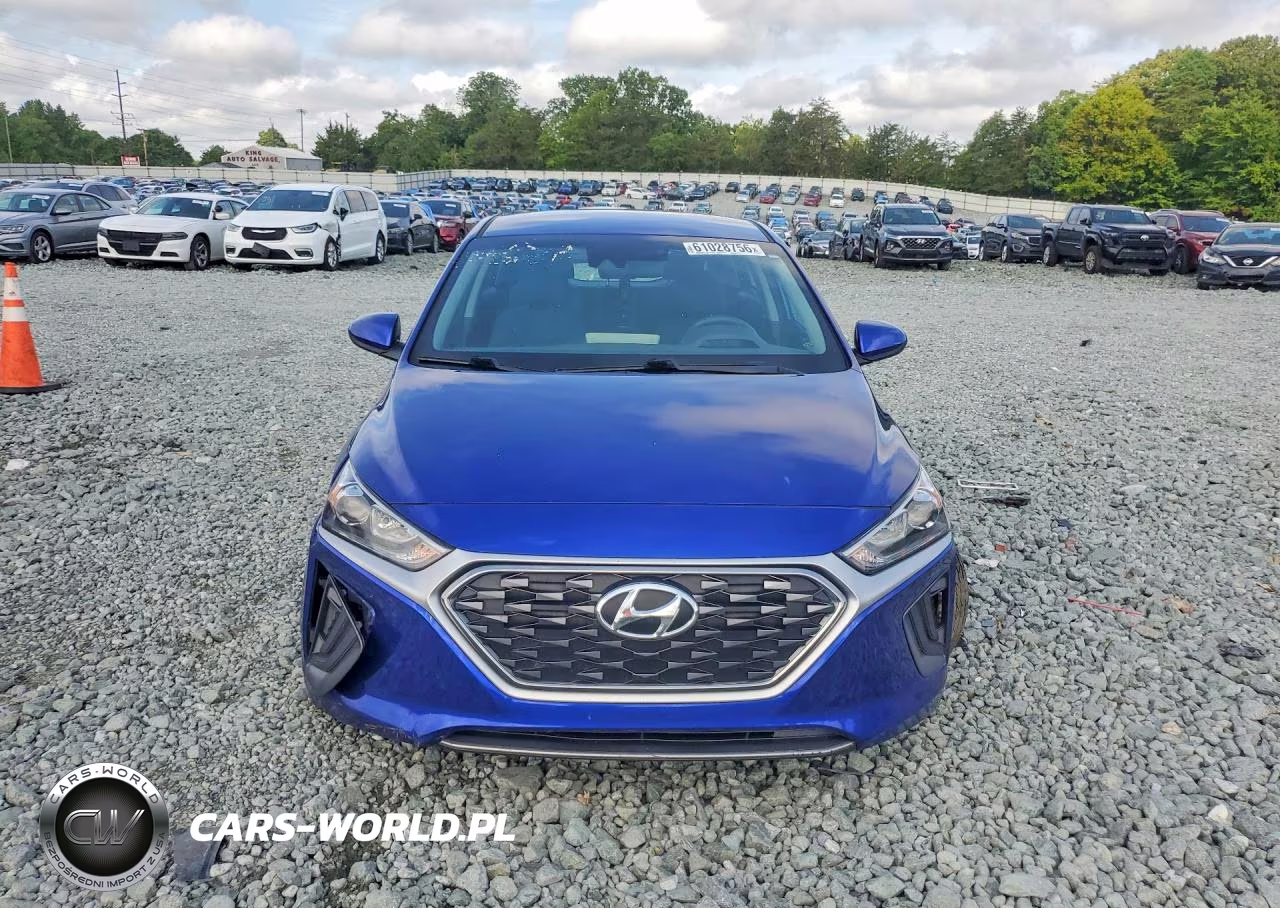2021 Hyundai Ioniq Blue VIN:KMHC65LC5MU261648 - 5
