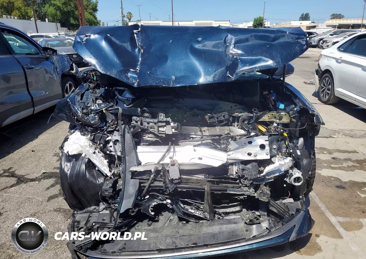 2020 Toyota Camry Xle VIN:4T1F31AK3LU010490 - 5