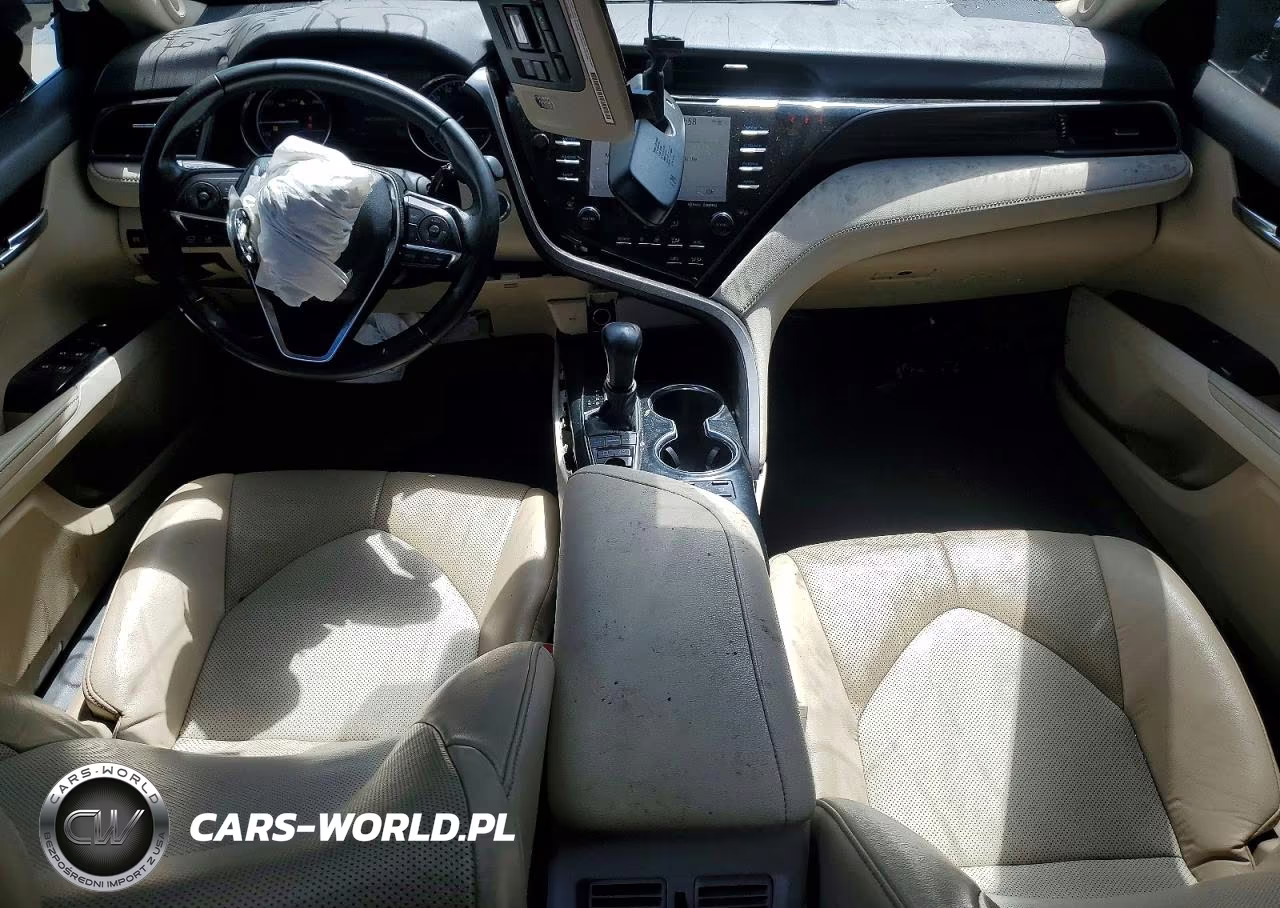 2020 Toyota Camry Xle VIN:4T1F31AK3LU010490 - 8