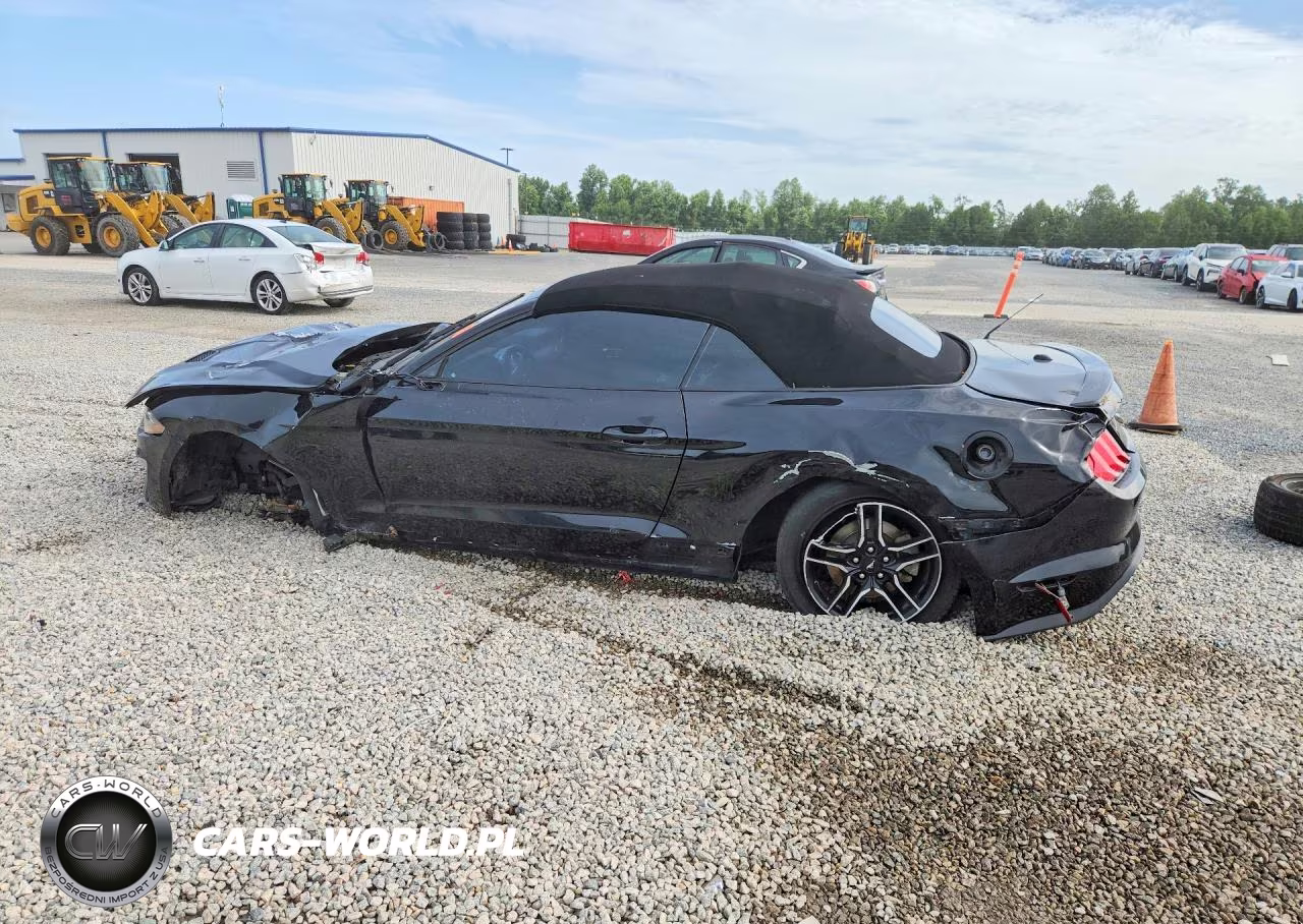 2022 Ford Mustang VIN:1FATP8UH9N5103764 - 2