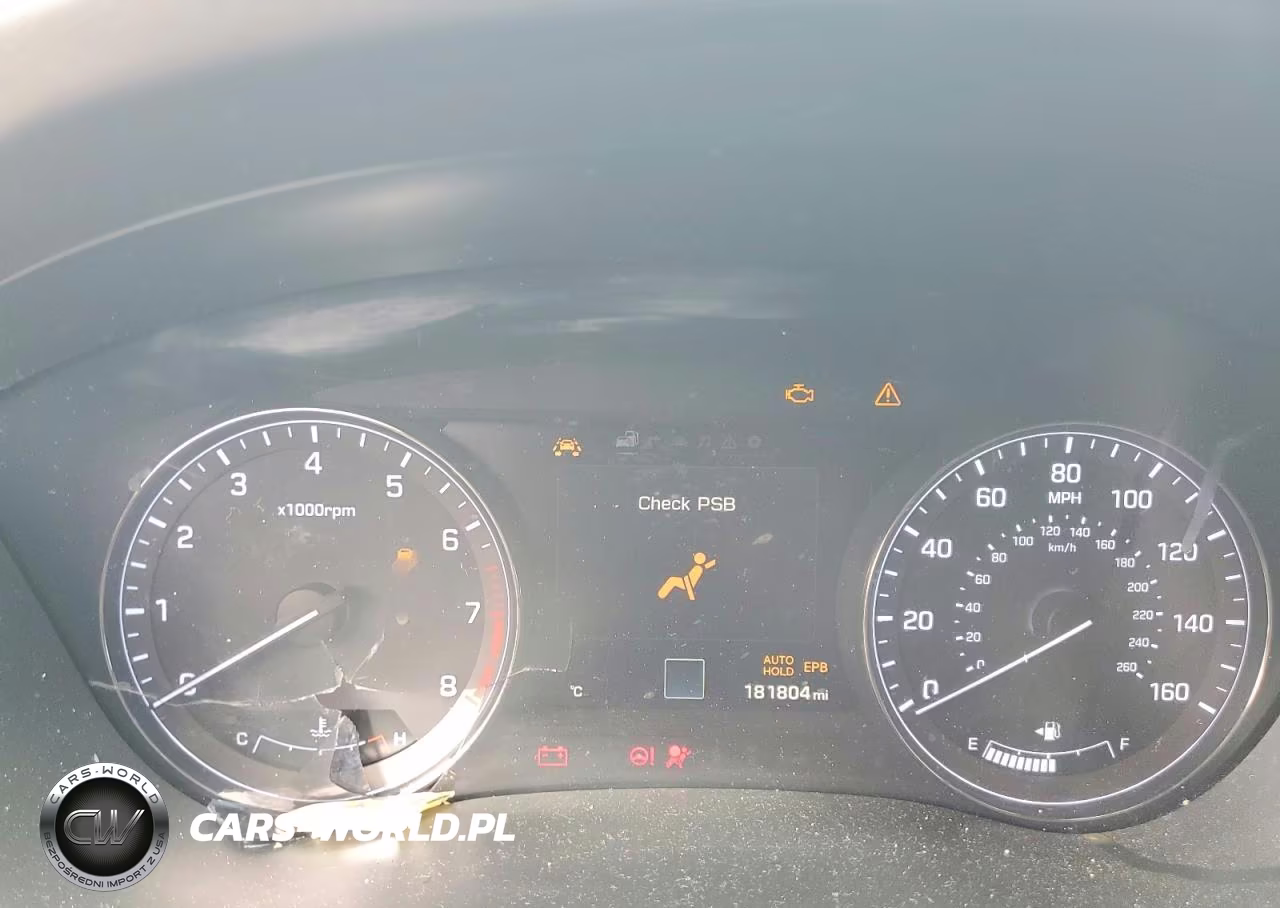 2016 Hyundai Genesis 3.8L VIN:KMHGN4JE6GU135323 - 9