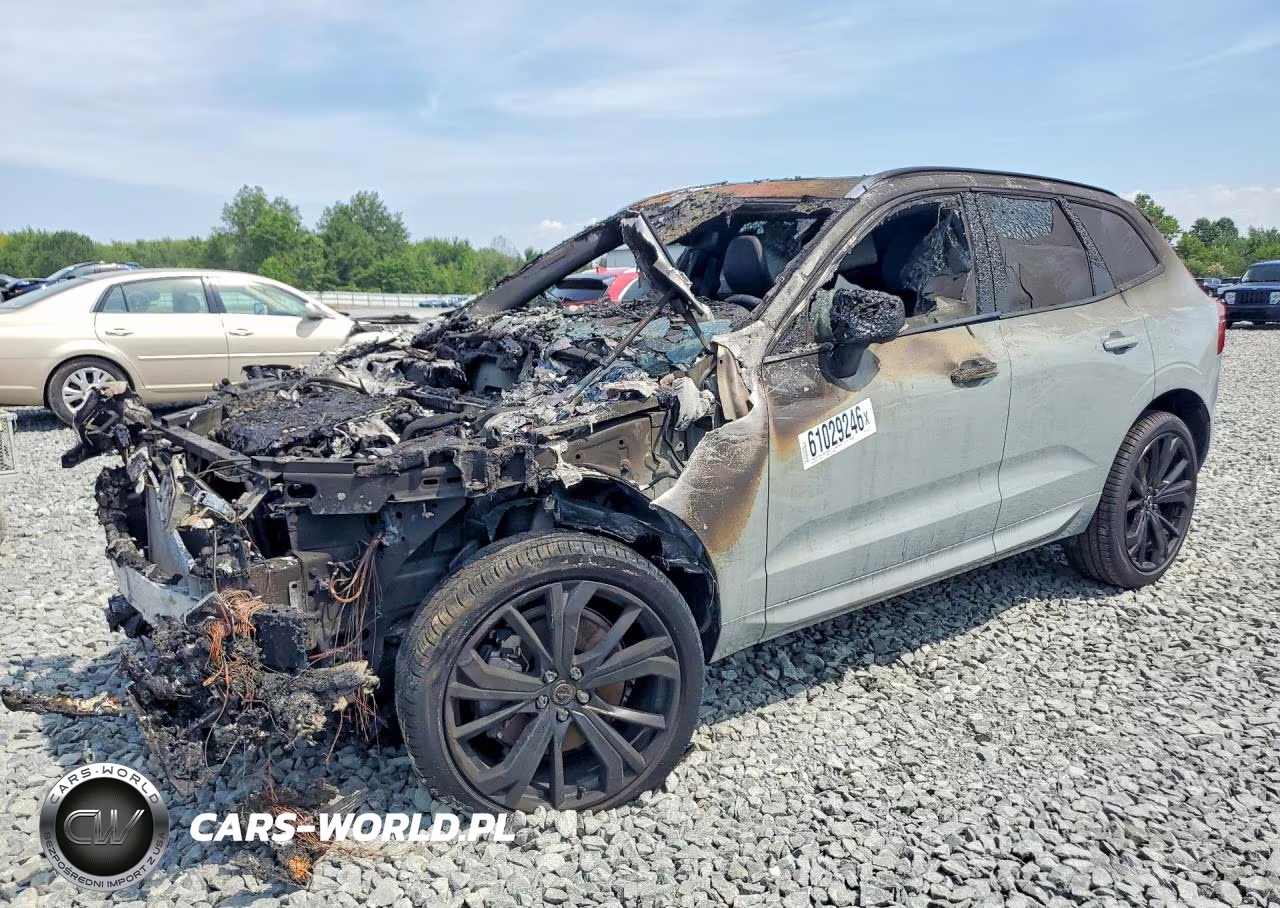 2026 Volvo Xc60 Ultra – zdjęcie 1 z 13