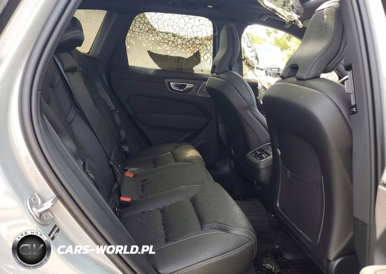 2026 Volvo Xc60 Ultra VIN:YV4M12RD8T1431536 - 11