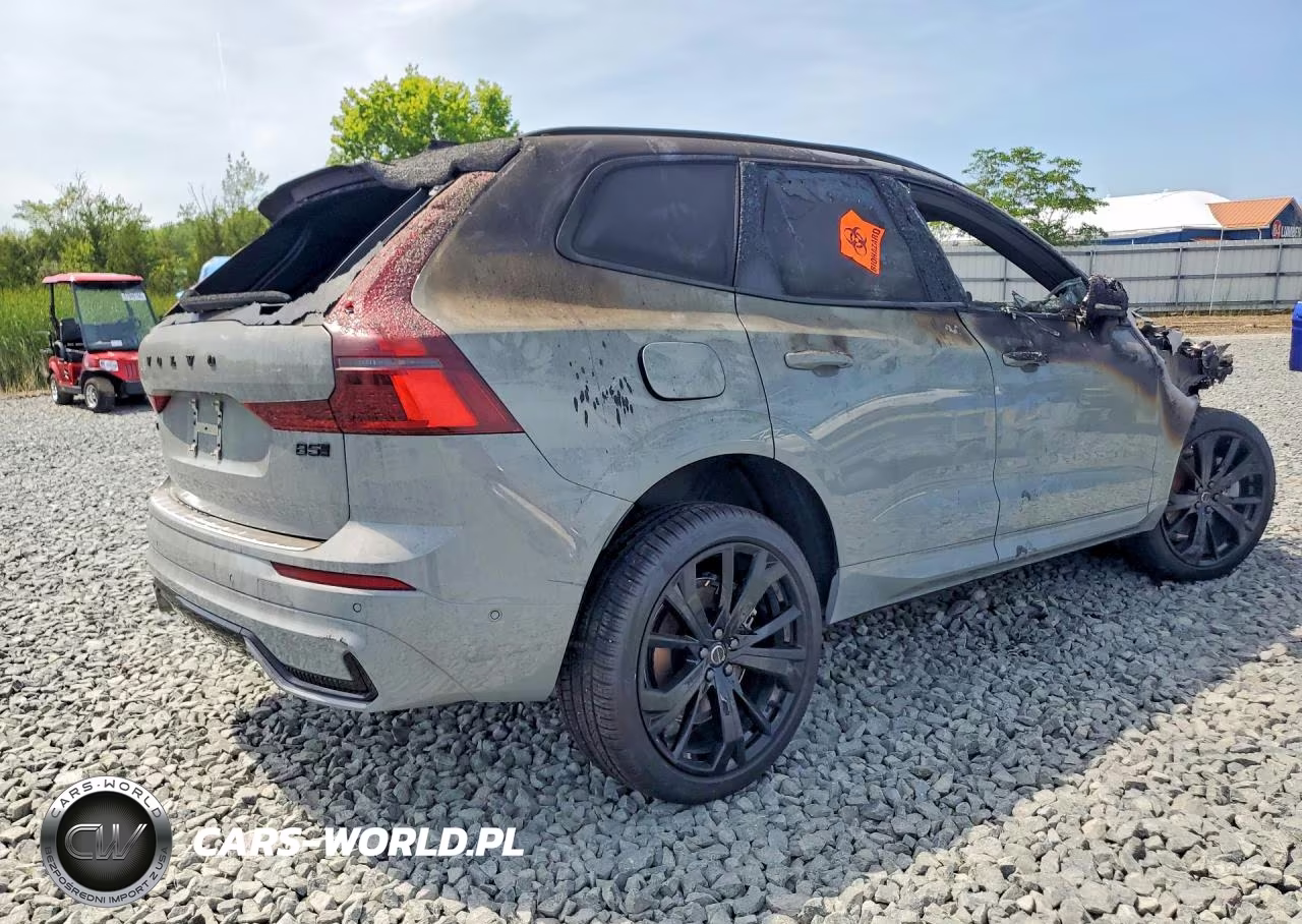 2026 Volvo Xc60 Ultra VIN:YV4M12RD8T1431536 - 3