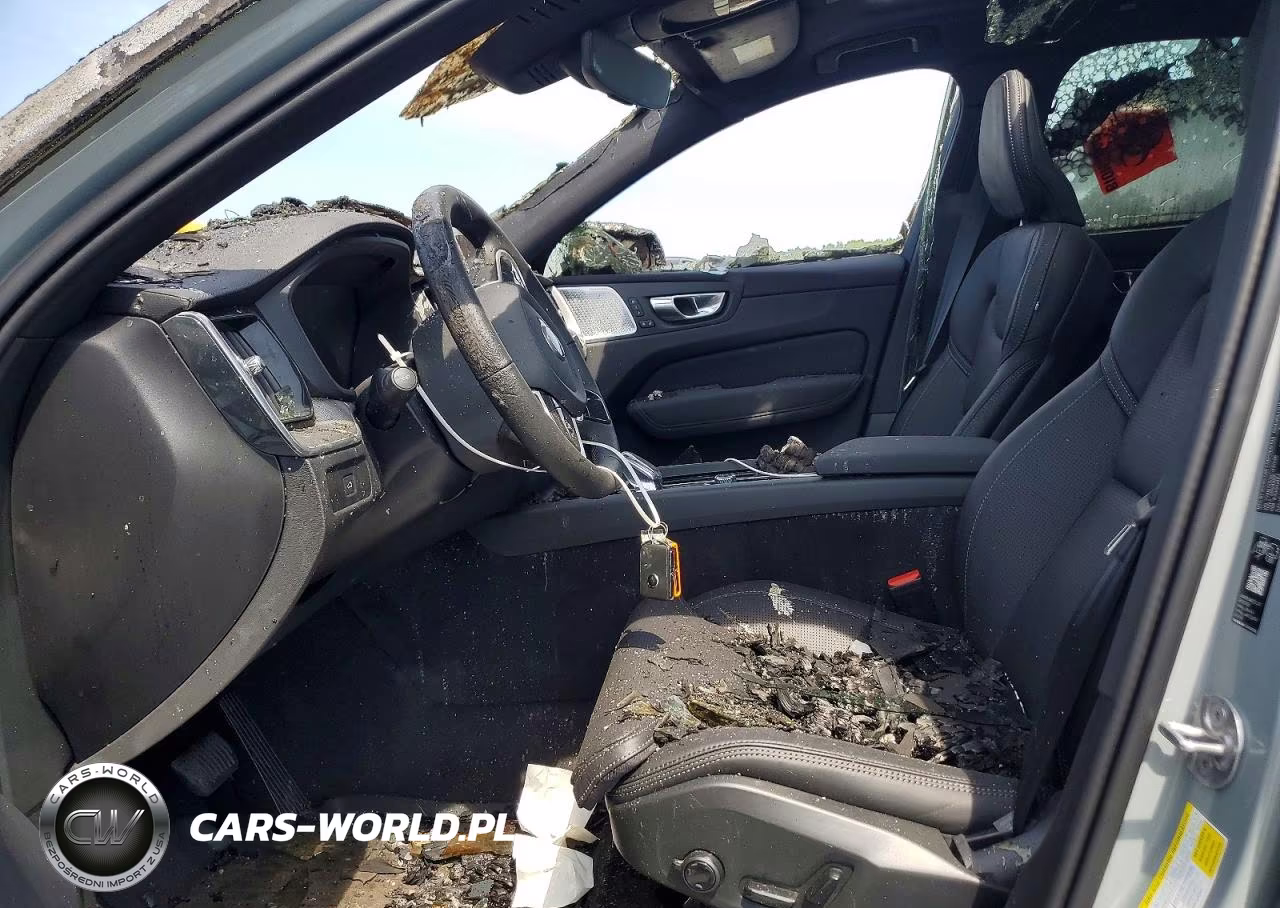 2026 Volvo Xc60 Ultra VIN:YV4M12RD8T1431536 - 7