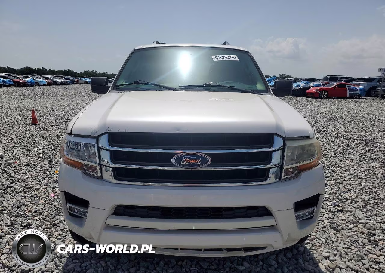 2017 Ford Expedition Xlt VIN:1FMJU1HT8HEA81482 - 5