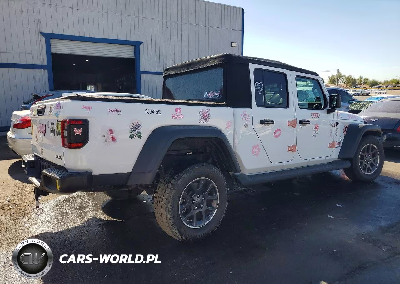 2020 Jeep Gladiator Sport VIN:1C6HJTAG1LL131364 - 3