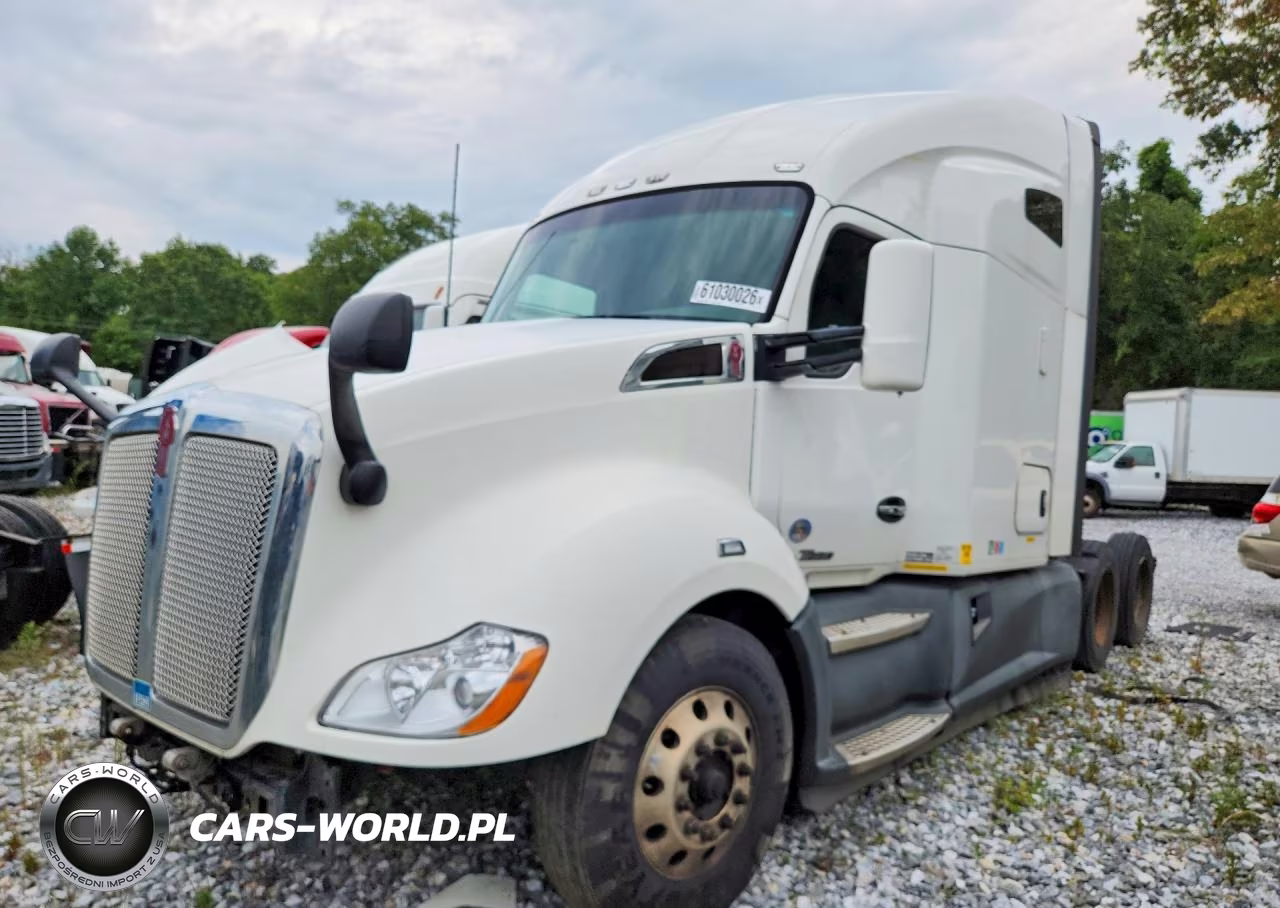 2019 Kenworth T680 Semi Truck