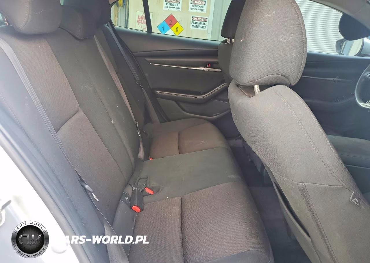 2021 Mazda 3 VIN:JM1BPAA73M1334111 - 10