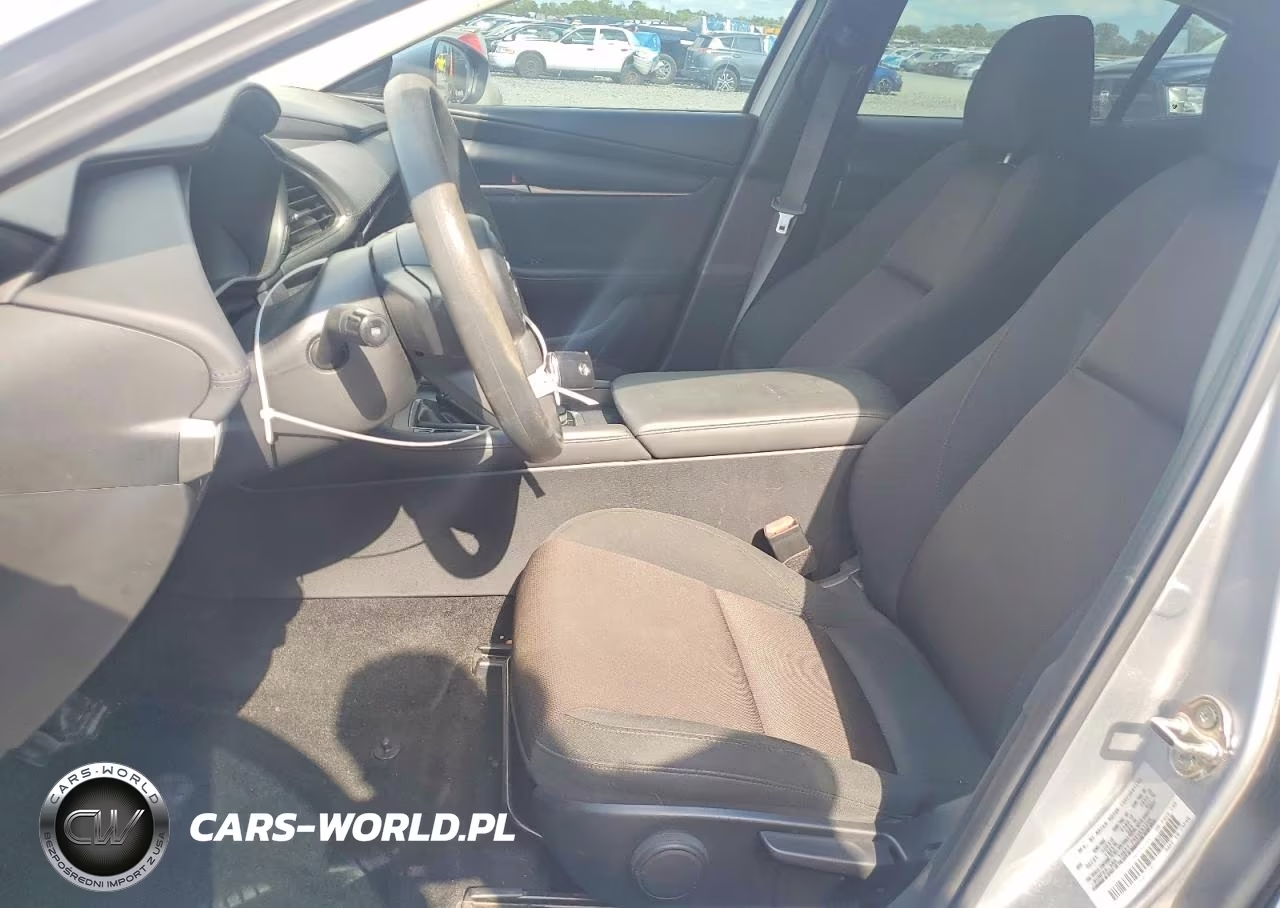 2021 Mazda 3 VIN:JM1BPAA73M1334111 - 7